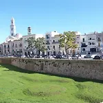 Alojamento de Acomodação e Pequeno-almoço La Corte San Francesco 3*