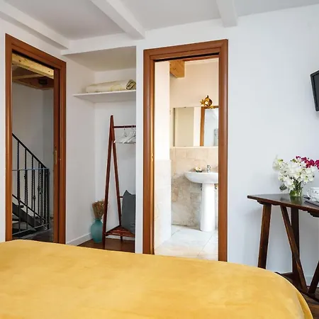 Bed & Breakfast La Corte San Francesco Bari